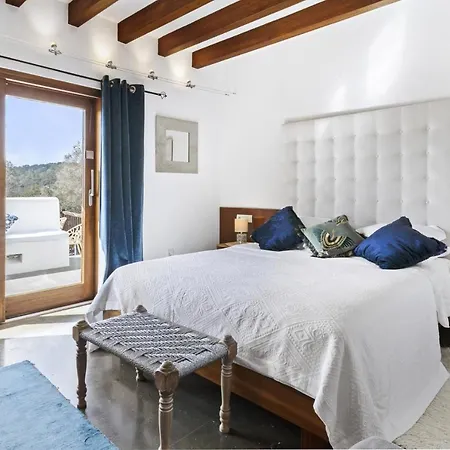 Ivy - San Carlos Villa