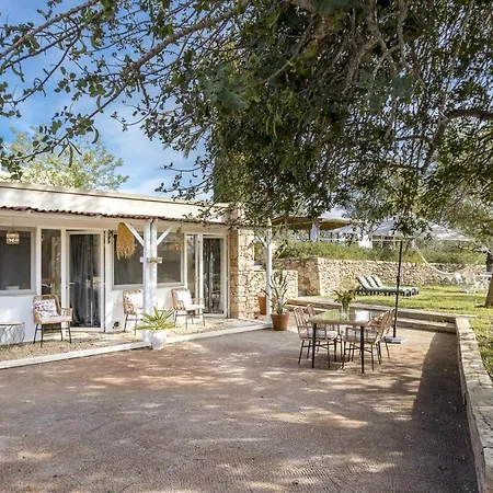 Villa Ivy - San Carlos *