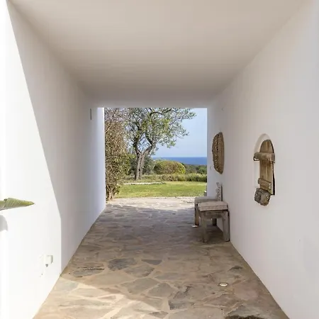 Ivy - San Carlos Villa Santa Eularia des Riu
