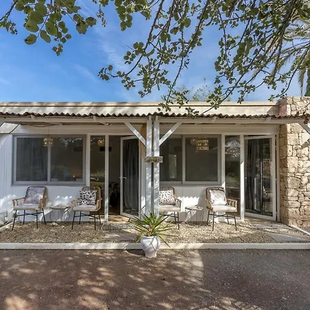 Ivy - San Carlos Villa